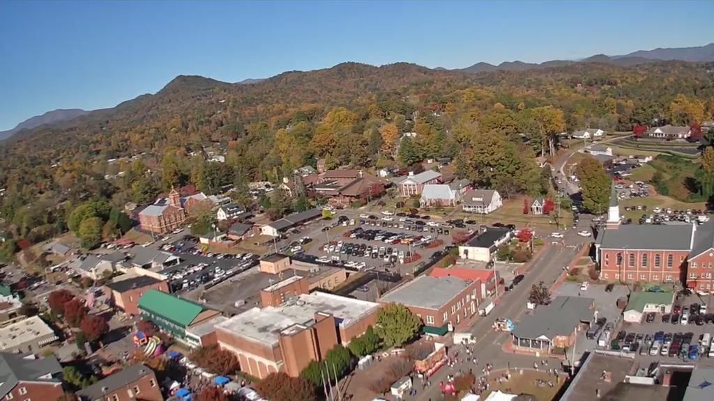 Aerial view over Franklin