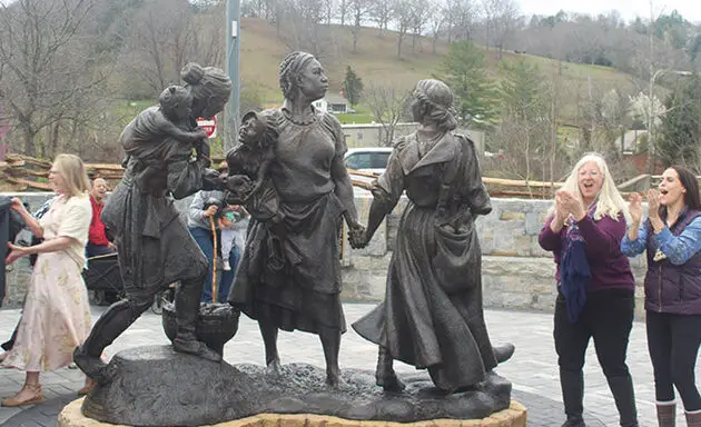 Sowing the Seeds of the Future statue - Press Photo Credit Thomas Sherrill