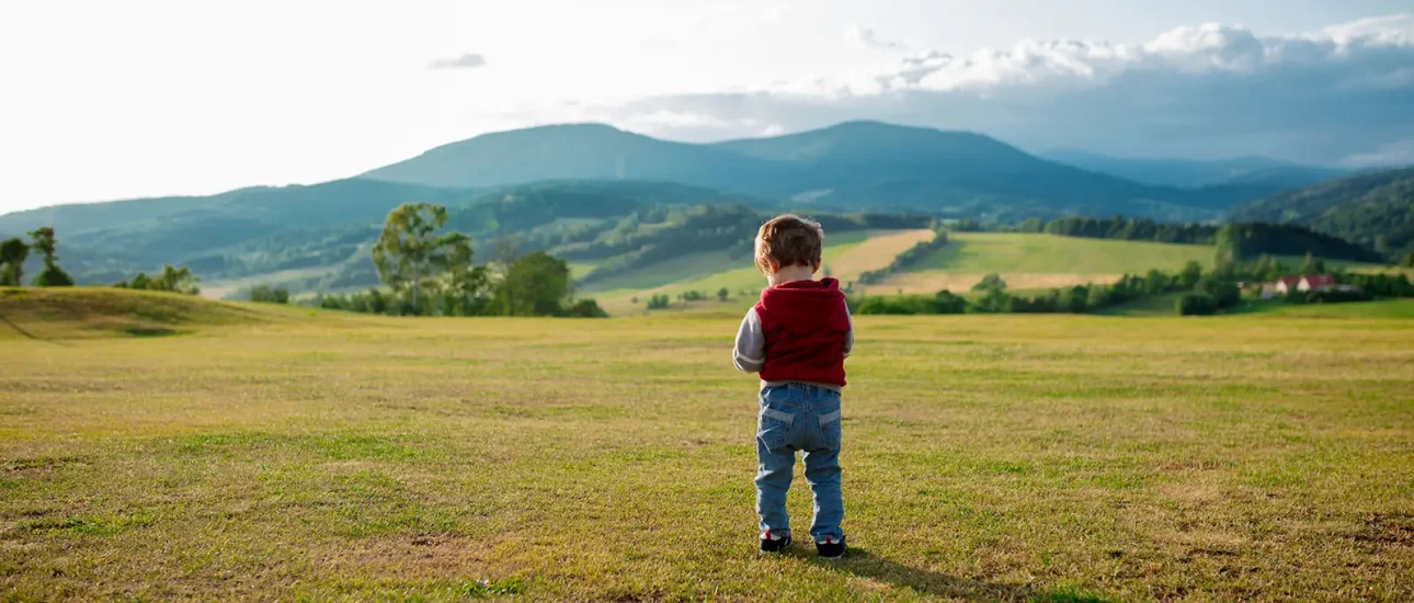 raising kids in a small town in the mountains
